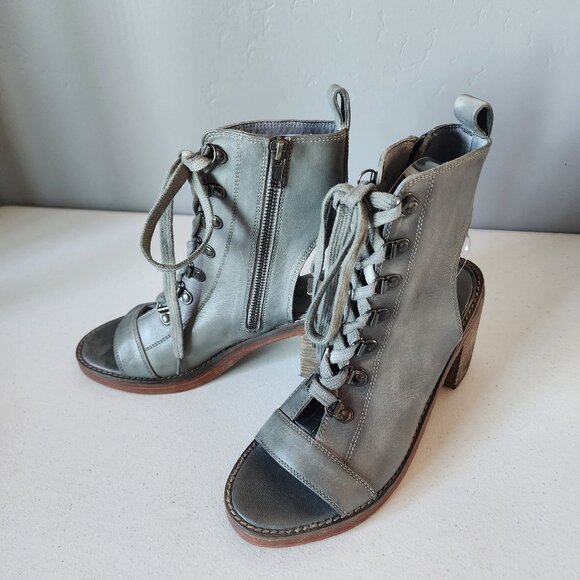 Free People Cut-Out Bootie "NEW" - Picture 7 of 16